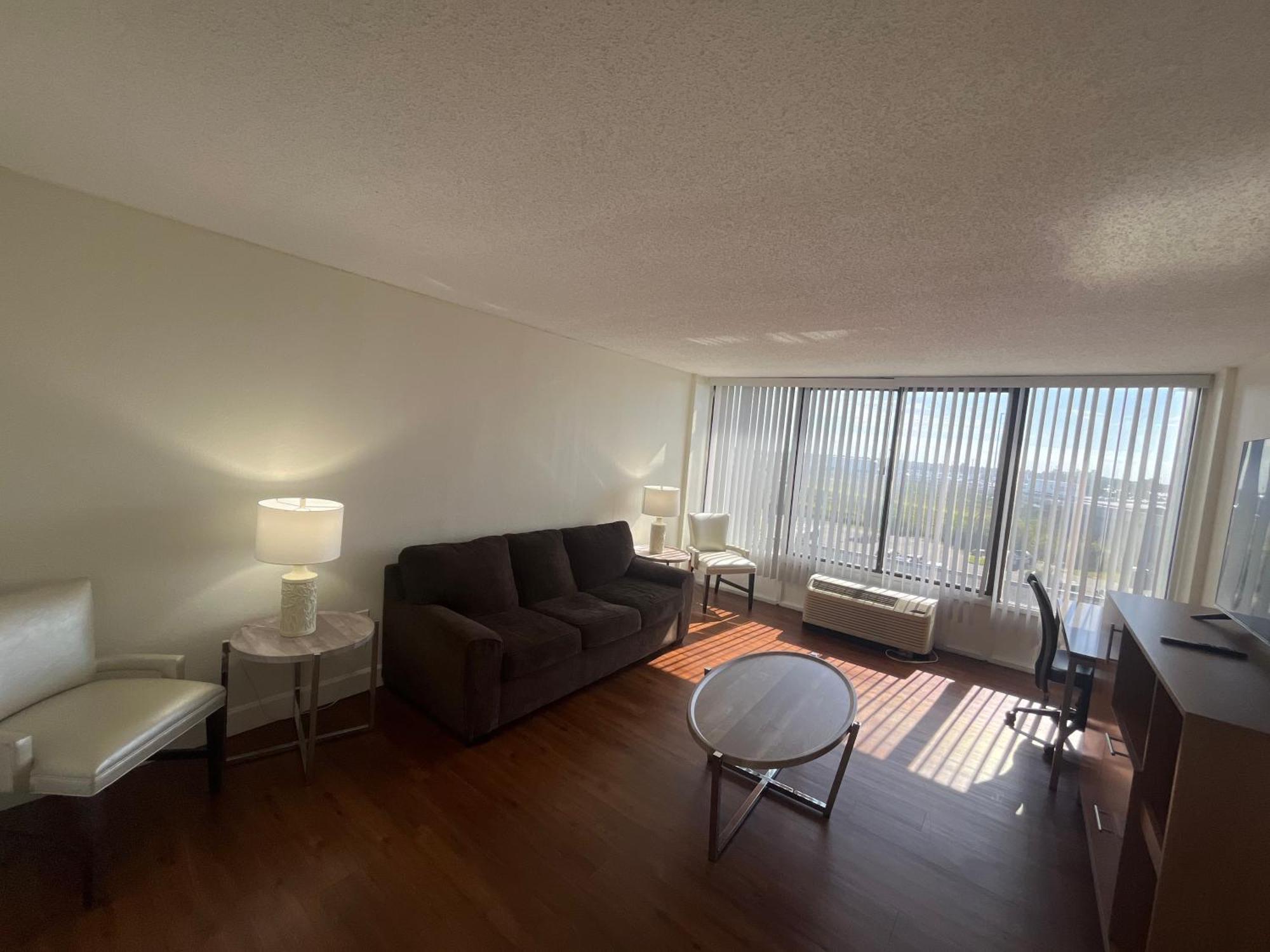 The View Studio, Suites And Event Venue Орландо Екстериор снимка
